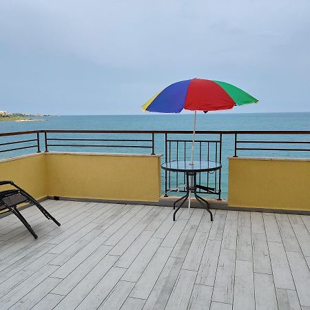 Akb Apartment Sea View Akheloj Eksteriør bilde