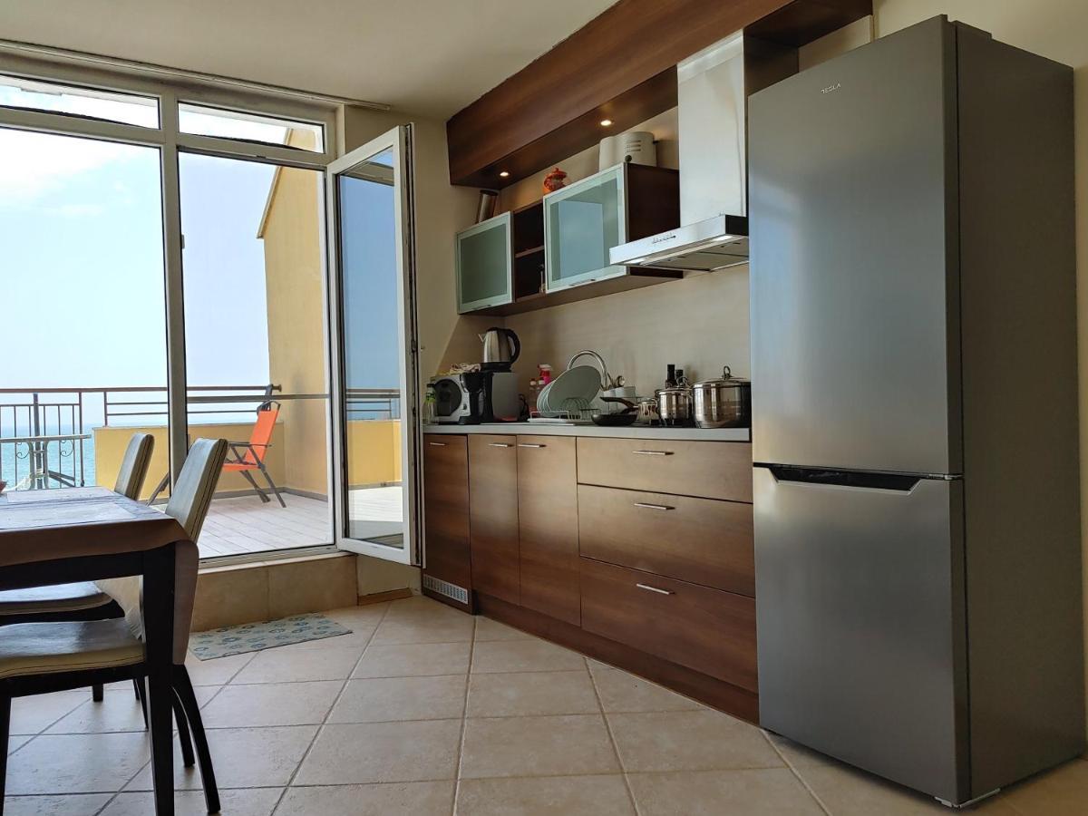 Akb Apartment Sea View Akheloj Eksteriør bilde