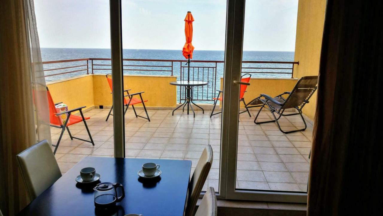 Akb Apartment Sea View Akheloj Eksteriør bilde
